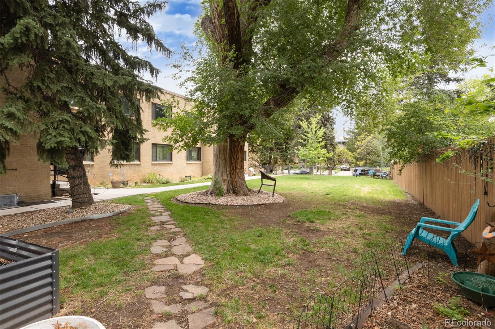 1481 Ash Street Denver CO 80220