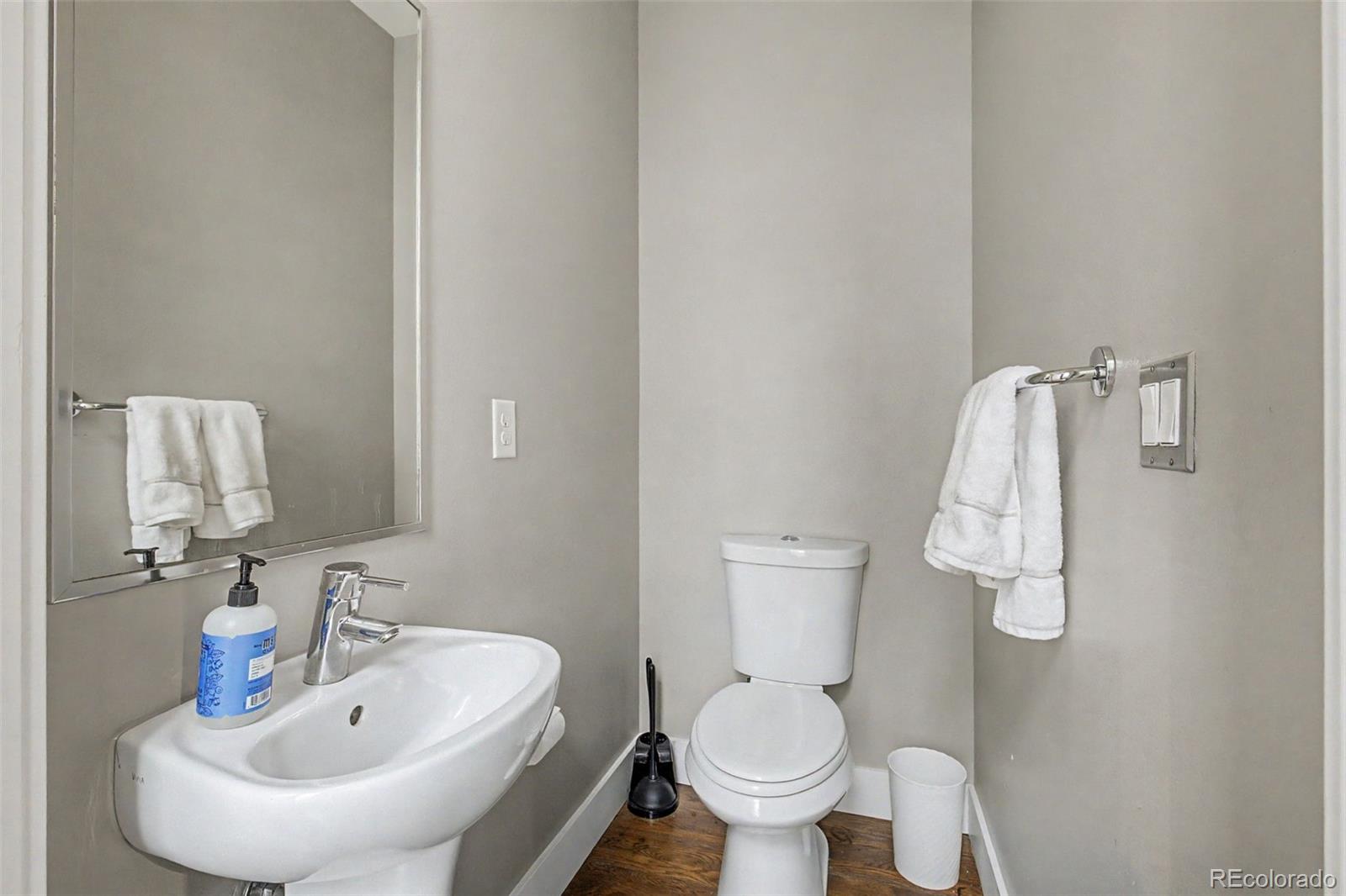 2115 W 32nd Avenue Denver CO 80211