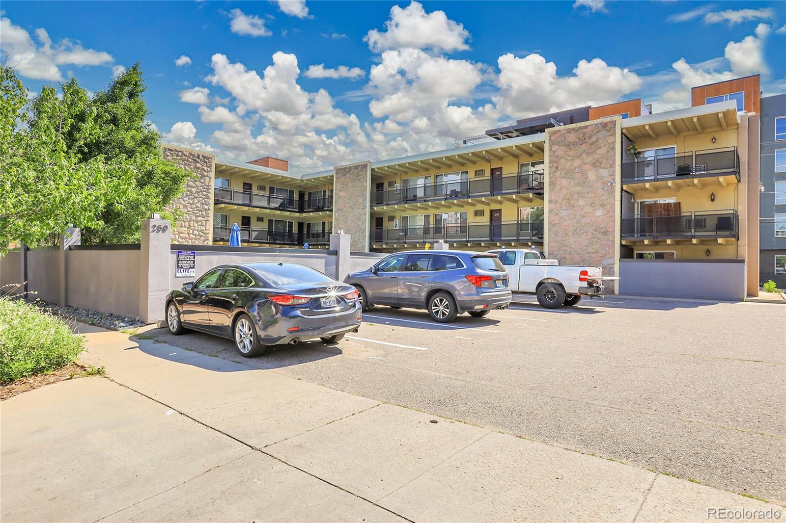250 N Pearl Street Denver CO 80203