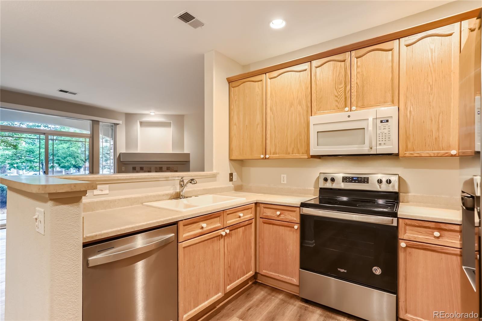 8427 S Hoyt Way Littleton CO 80128
