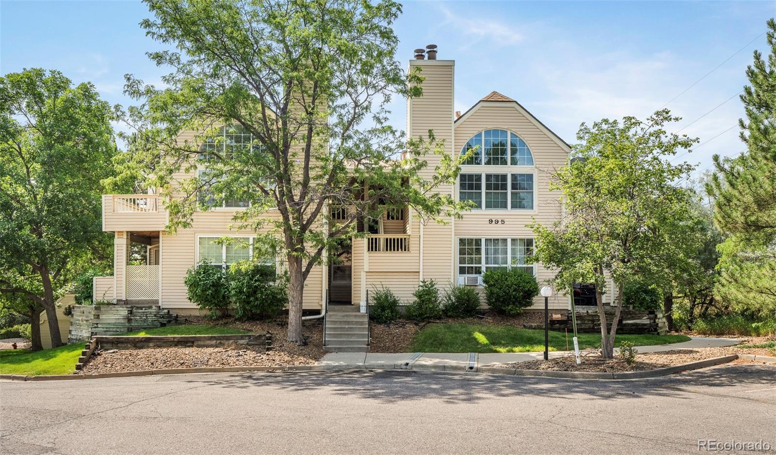 995 S Miller Street Lakewood CO 80226