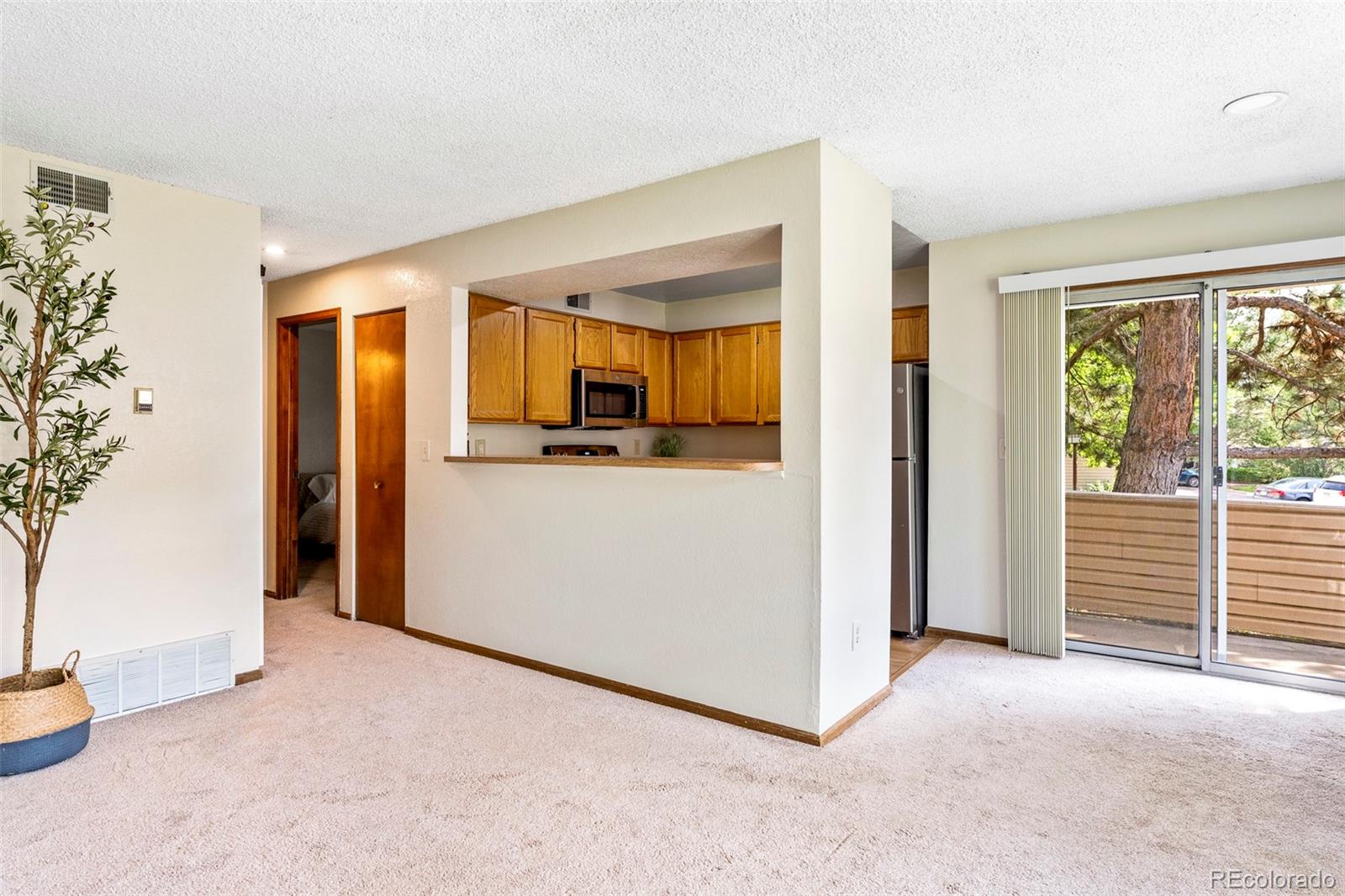995 S Miller Street Lakewood CO 80226