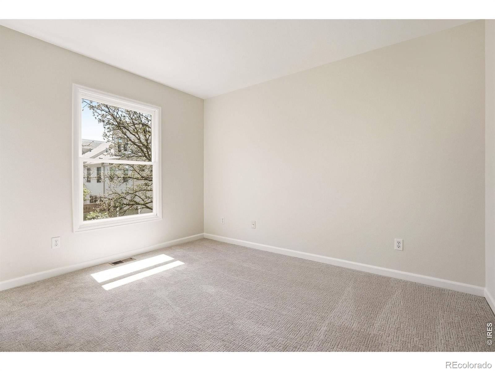 944 Ivanhoe Street Denver CO 80220