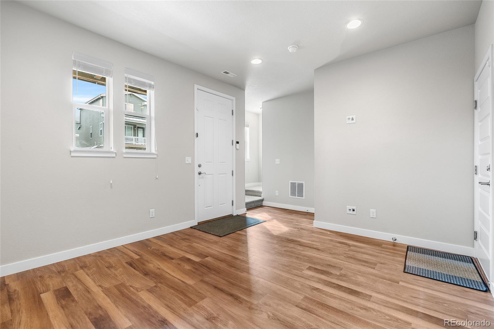 2372 S Scranton Street Aurora CO 80014