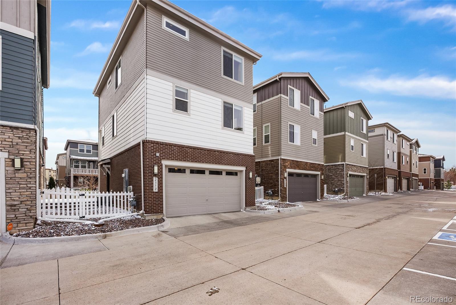 2372 S Scranton Street Aurora CO 80014