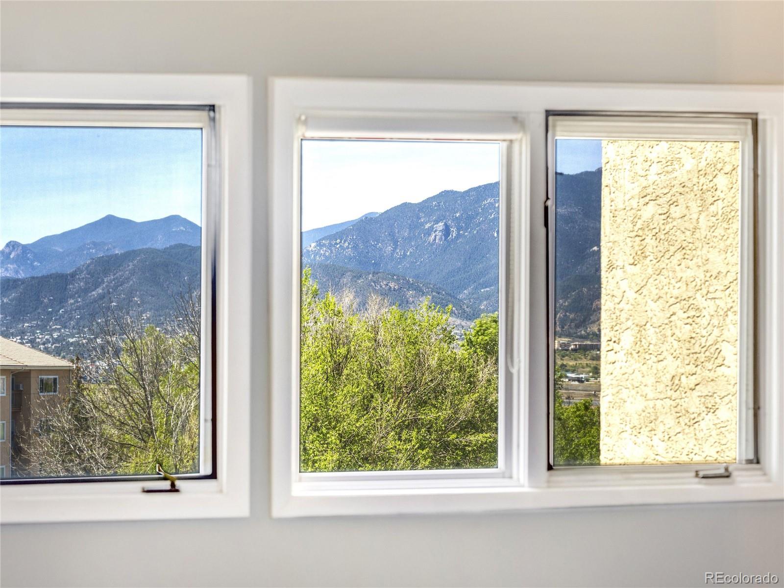 518 Observatory Drive Colorado Springs CO 80904