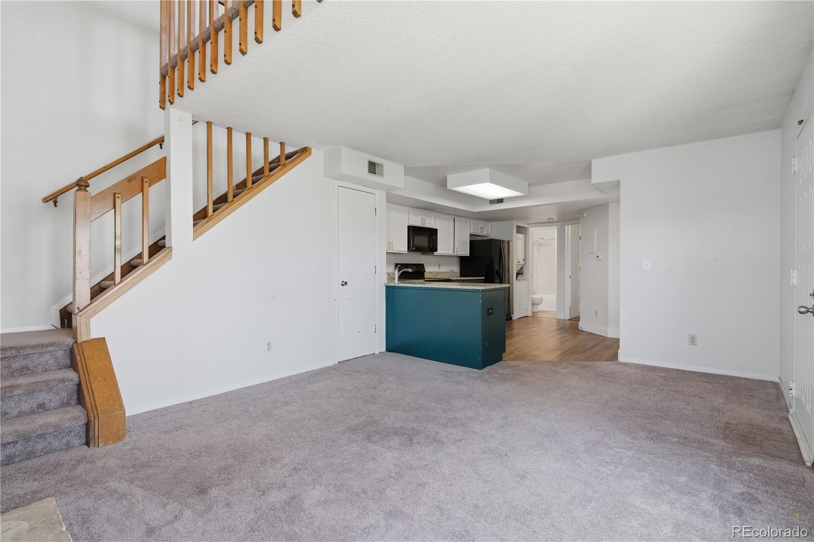 992 S Dearborn Way Aurora CO 80012