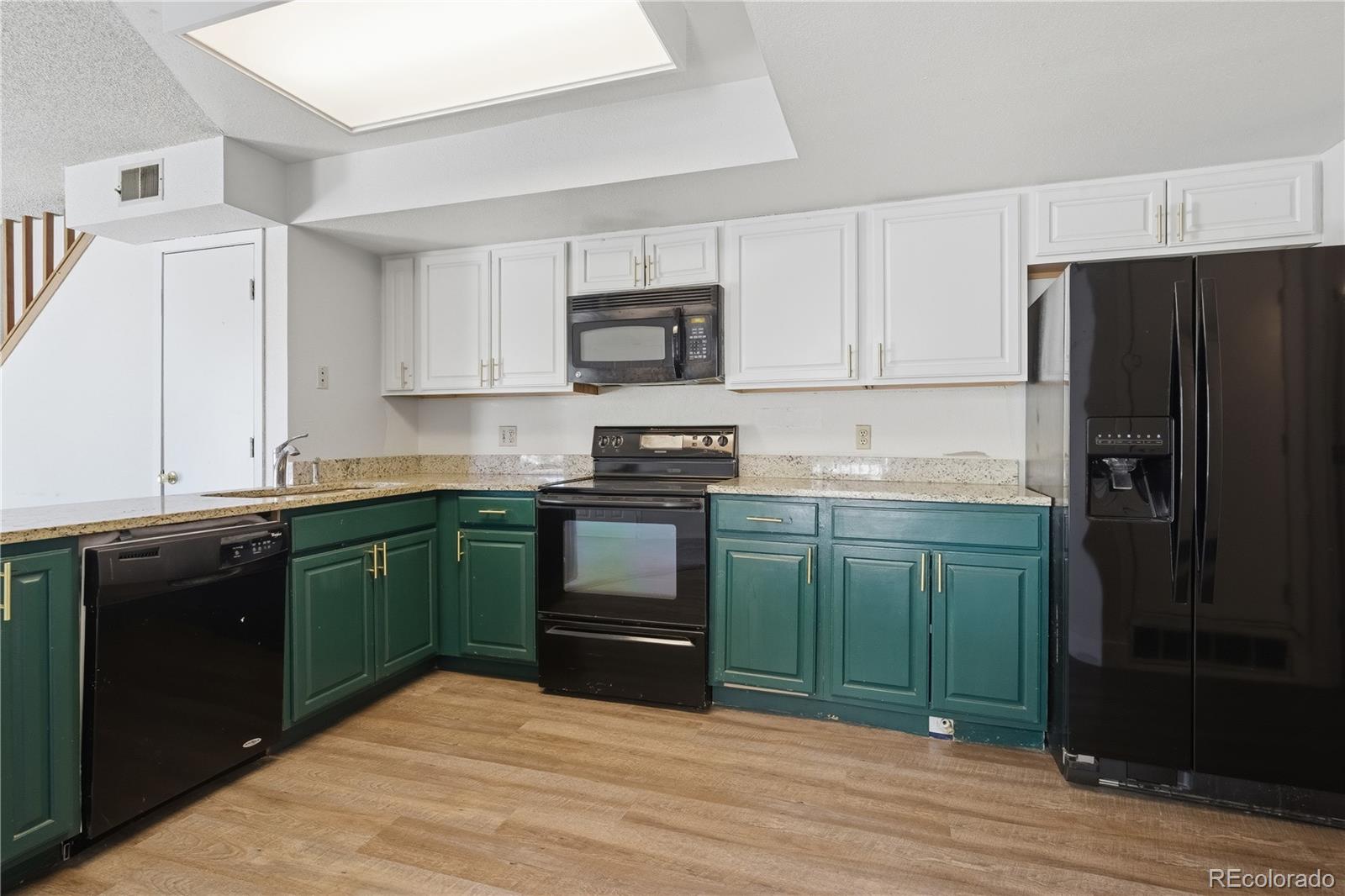 992 S Dearborn Way Aurora CO 80012