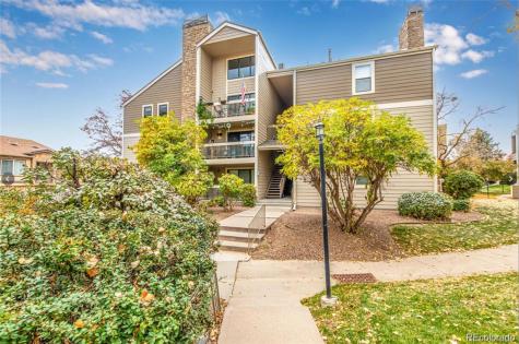 4896 S Dudley Street Littleton CO 80123