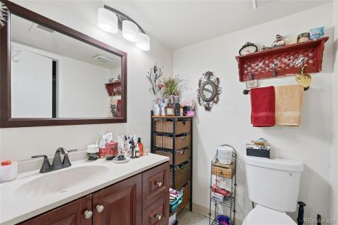 4896 S Dudley Street Littleton CO 80123