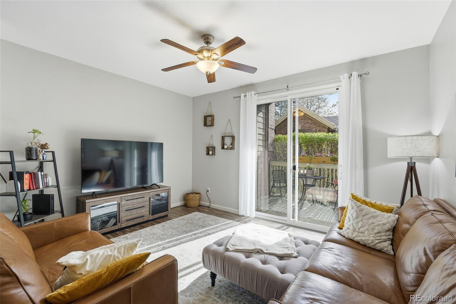 1672 W Canal Circle Littleton CO 80120