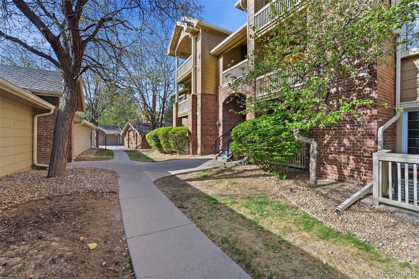 1672 W Canal Circle Littleton CO 80120