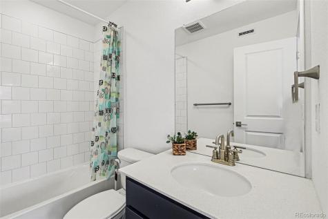 368 Geneva Street Aurora CO 80010