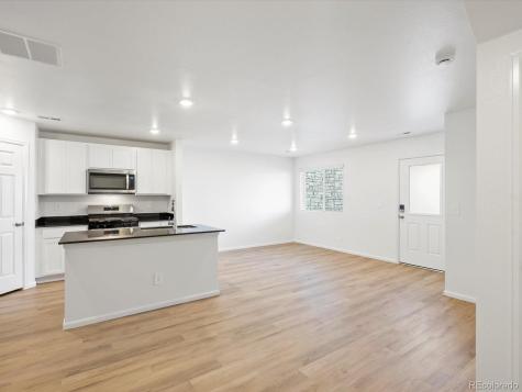 21239 E 65th Drive Aurora CO 80019