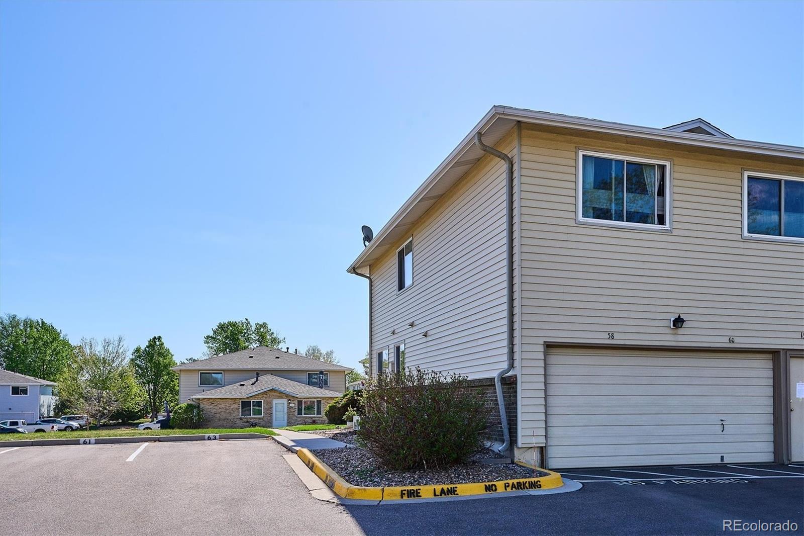 3354 S Flower Street Lakewood CO 80227