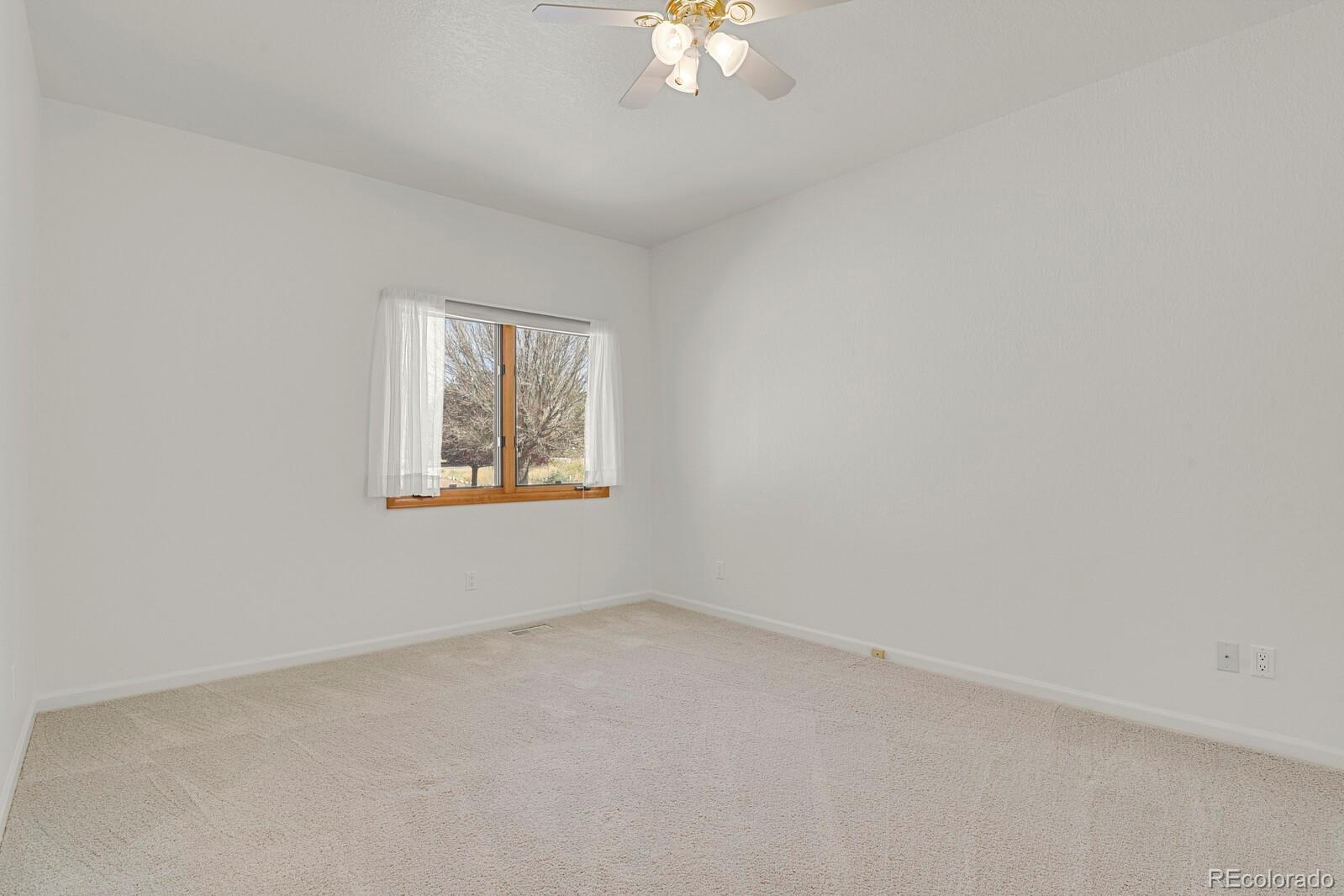 470 S Soaring Eagle Drive Pueblo CO 81007