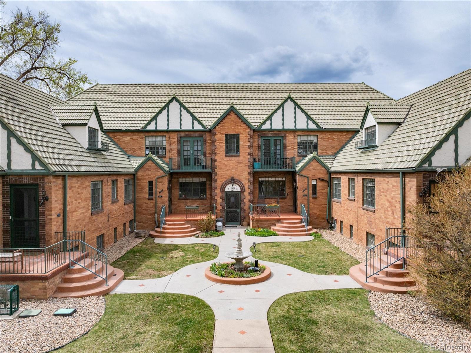 1419 Dexter Street Denver CO 80220