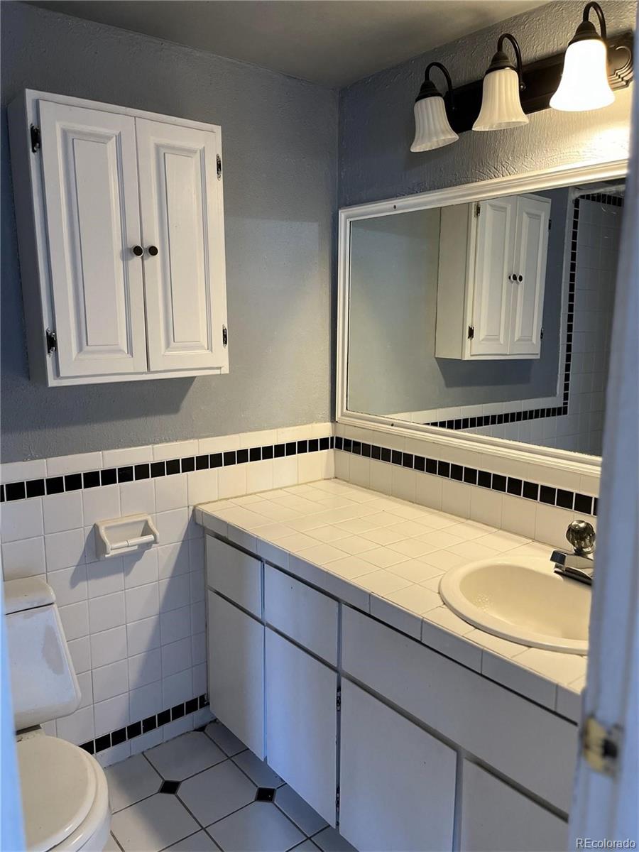 1708 Sawyer Way Colorado Springs CO 80915