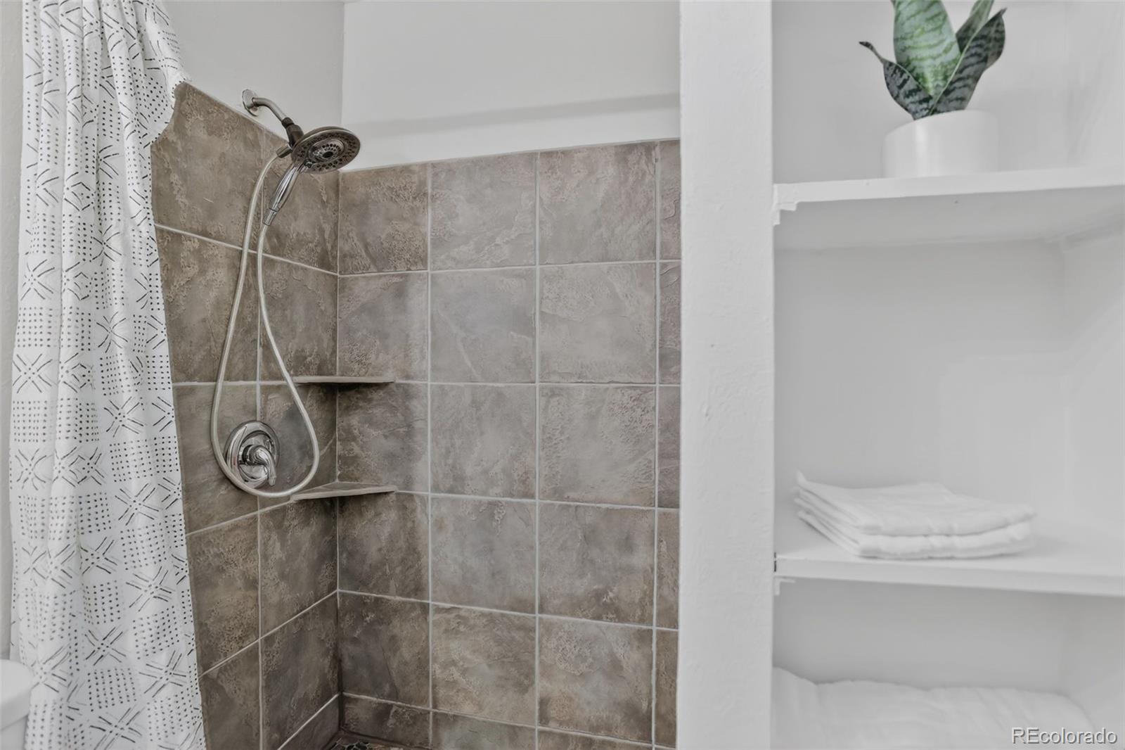 4598 S Hannibal Street Aurora CO 80015