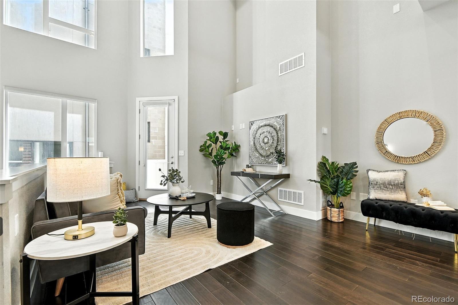 Denver CO, 2733 W 28th Avenue, Unit 8