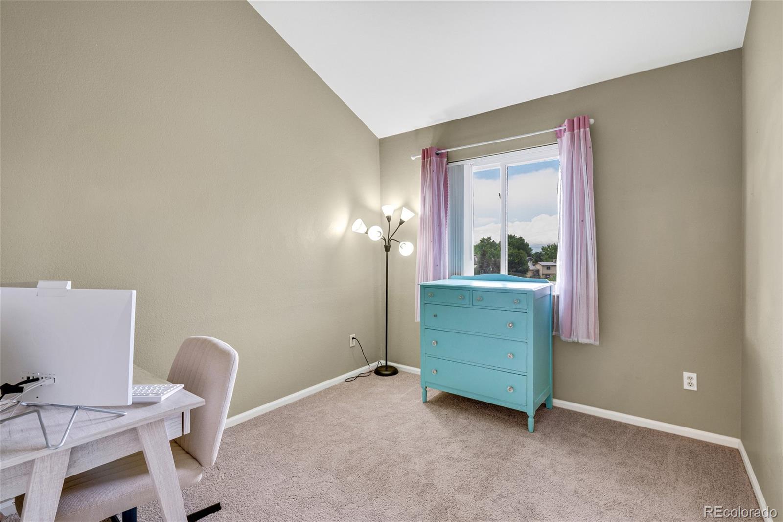 1099 S Walden Way Aurora CO 80017
