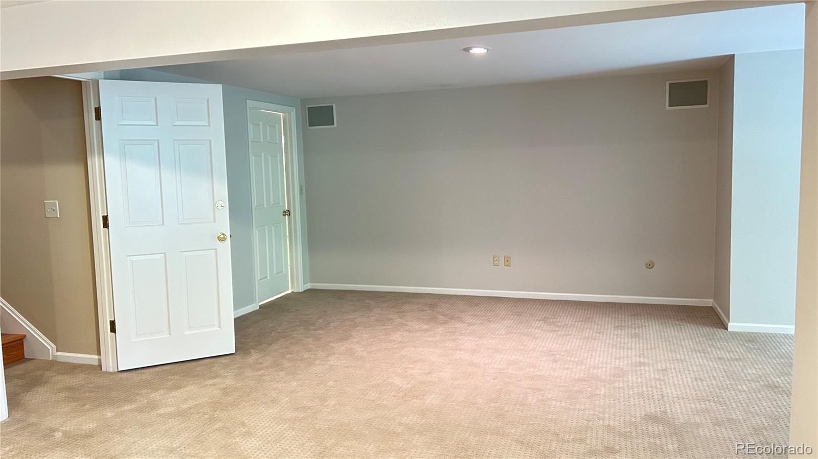 4530 S Verbena Street Denver CO 80237
