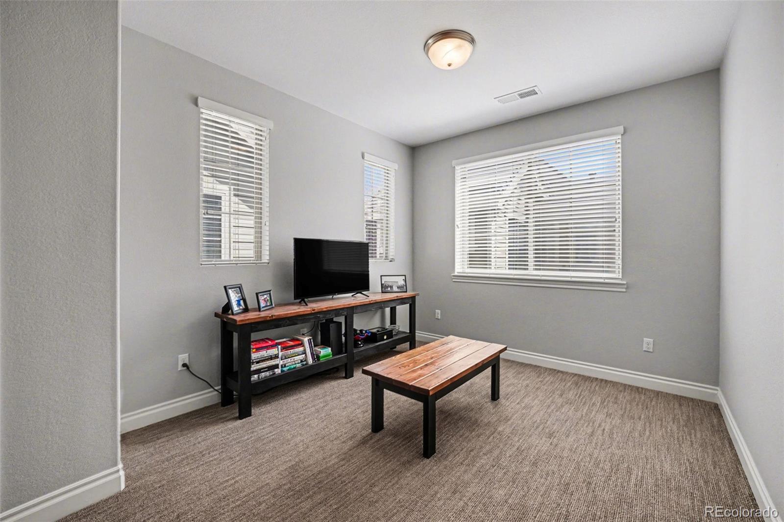 9198 Ridgegate Parkway Lone Tree CO 80124