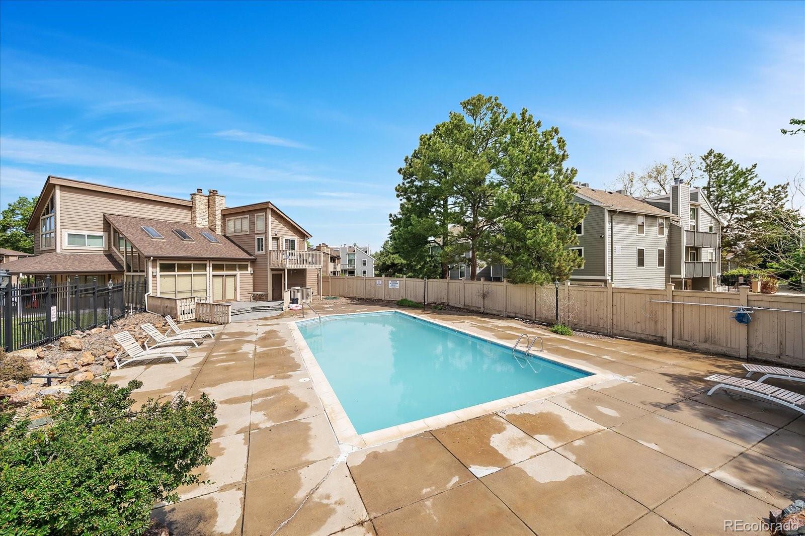 10293 E Peakview Avenue Englewood CO 80111