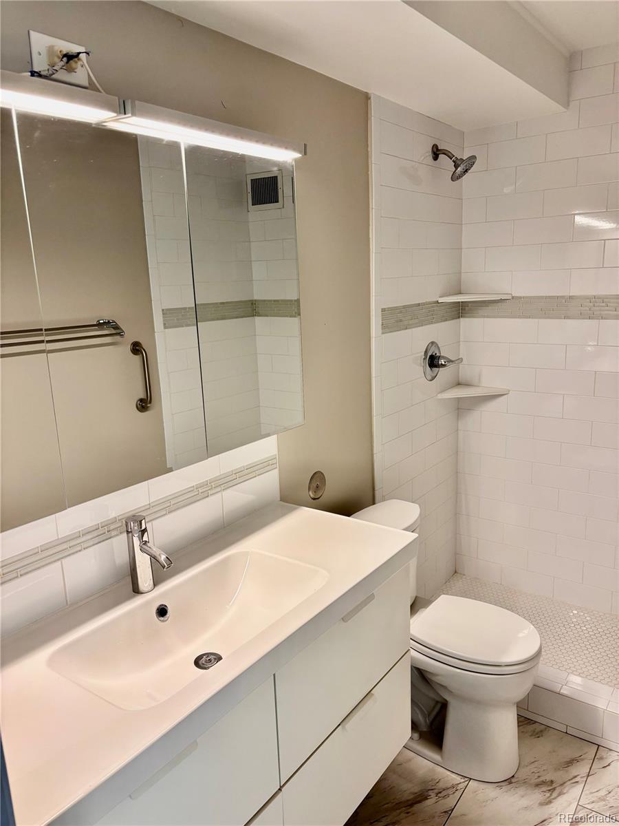 655 S Alton Way Denver CO 80247