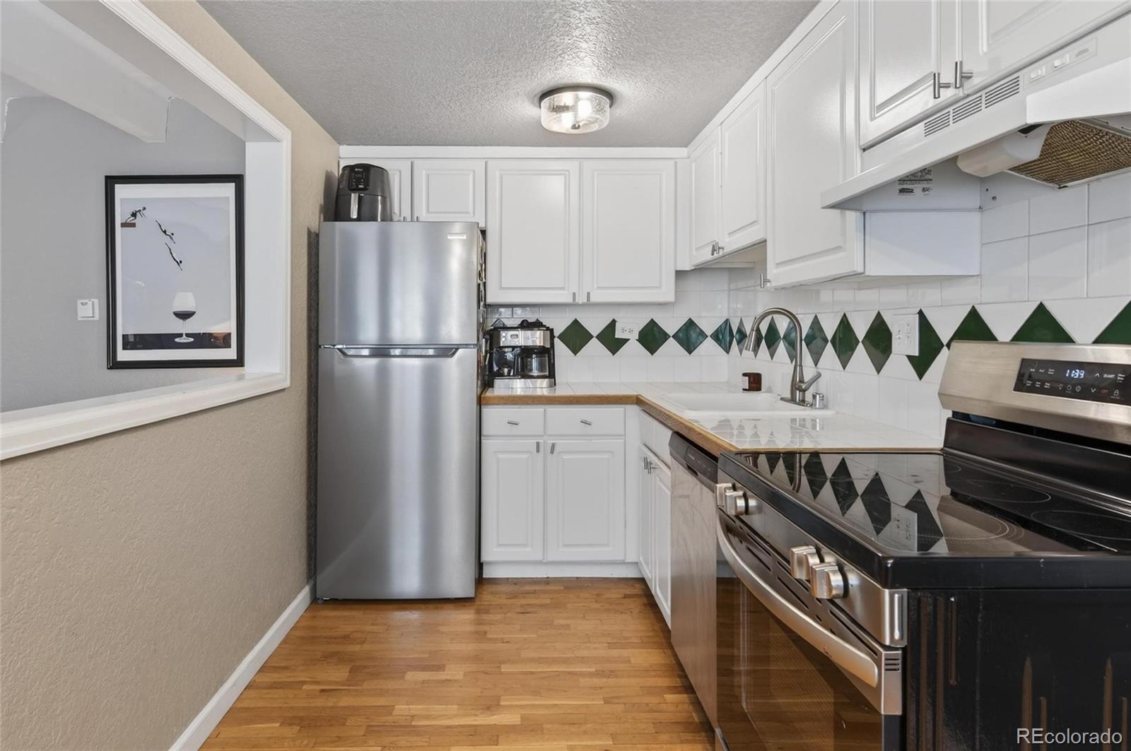 655 N Pearl Street Denver CO 80203