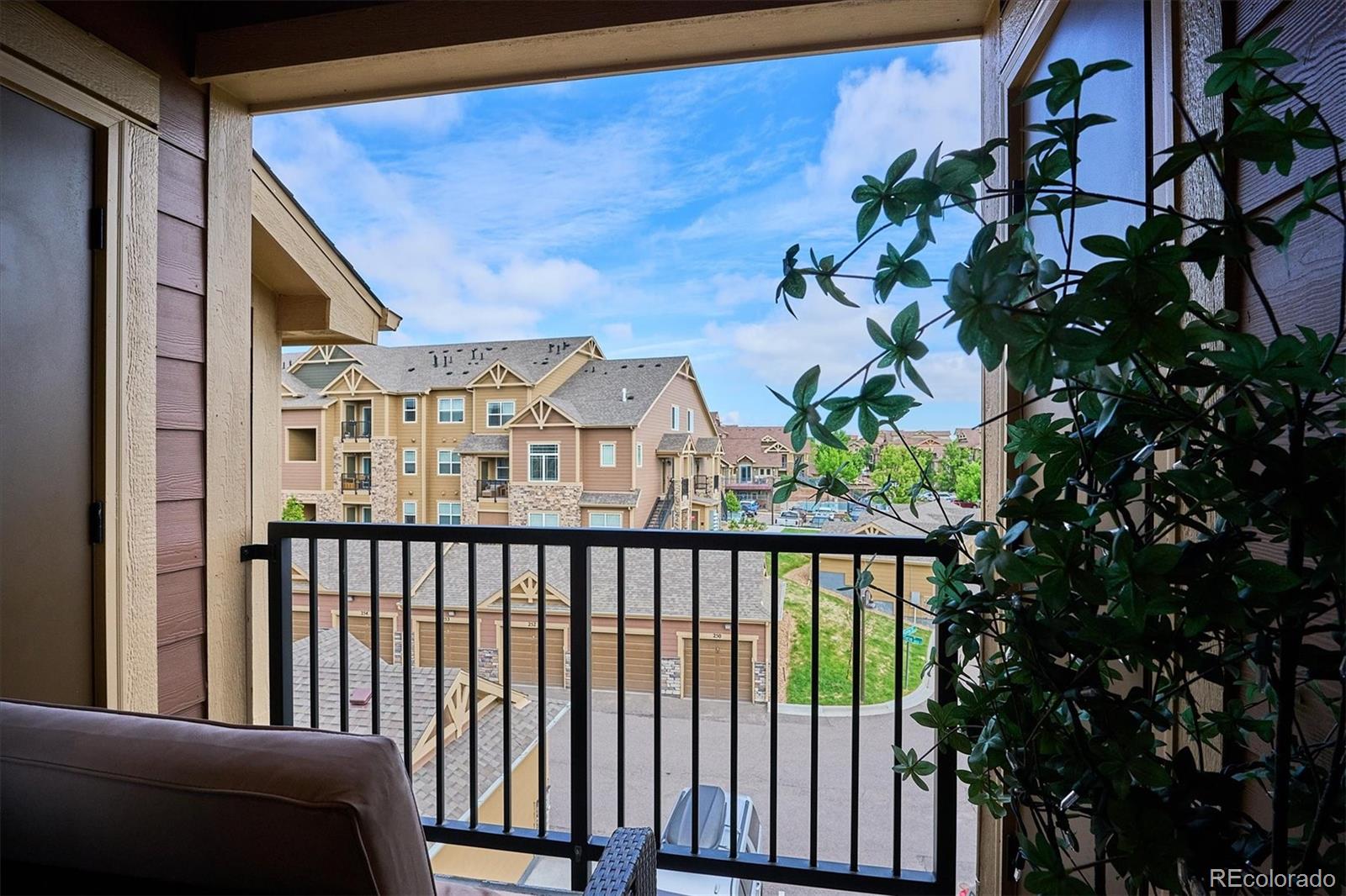 9962 W Victoria Place Littleton CO 80127