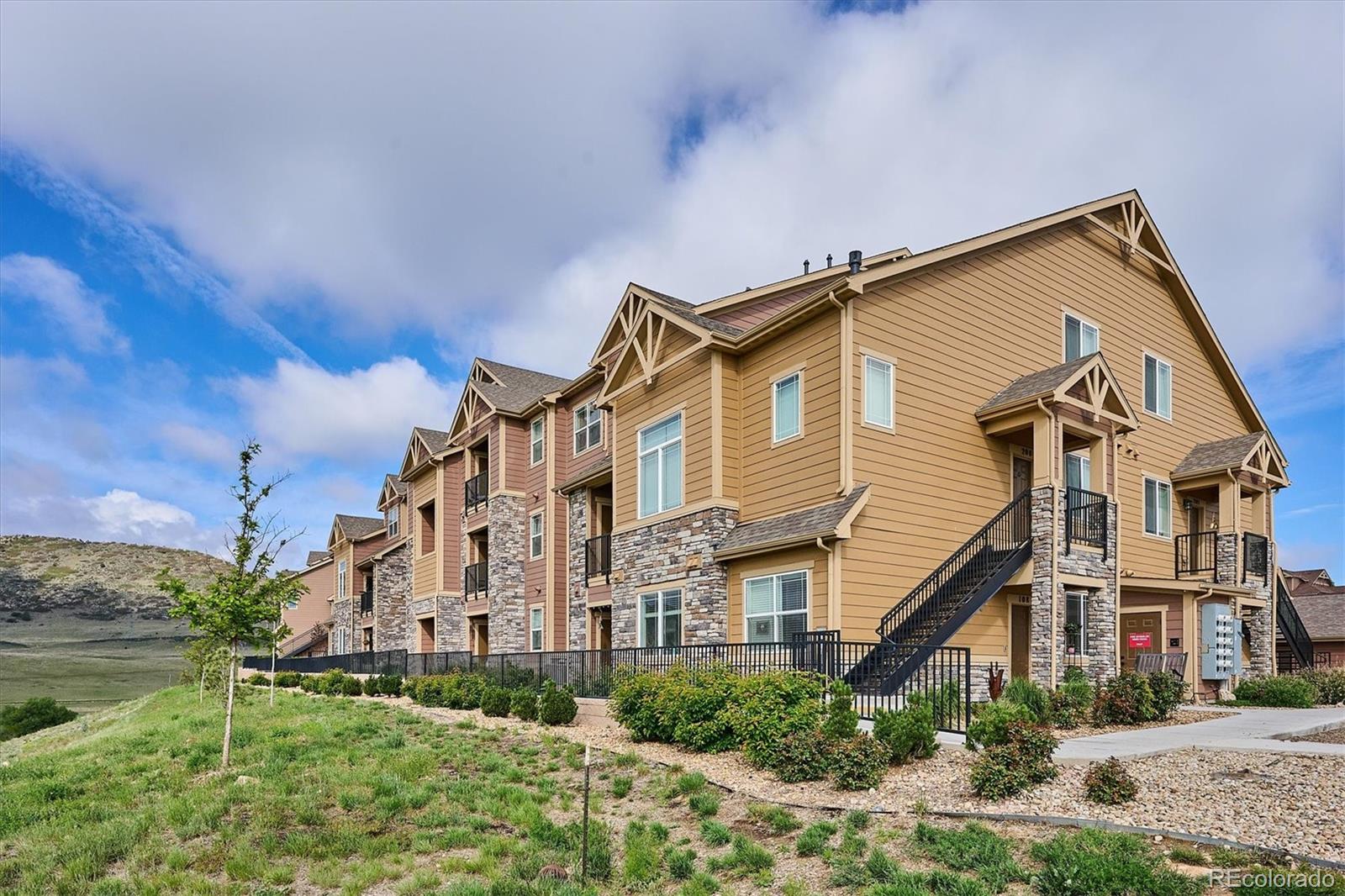 9962 W Victoria Place Littleton CO 80127