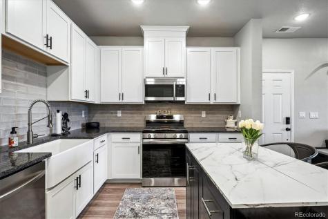 9962 W Victoria Place Littleton CO 80127