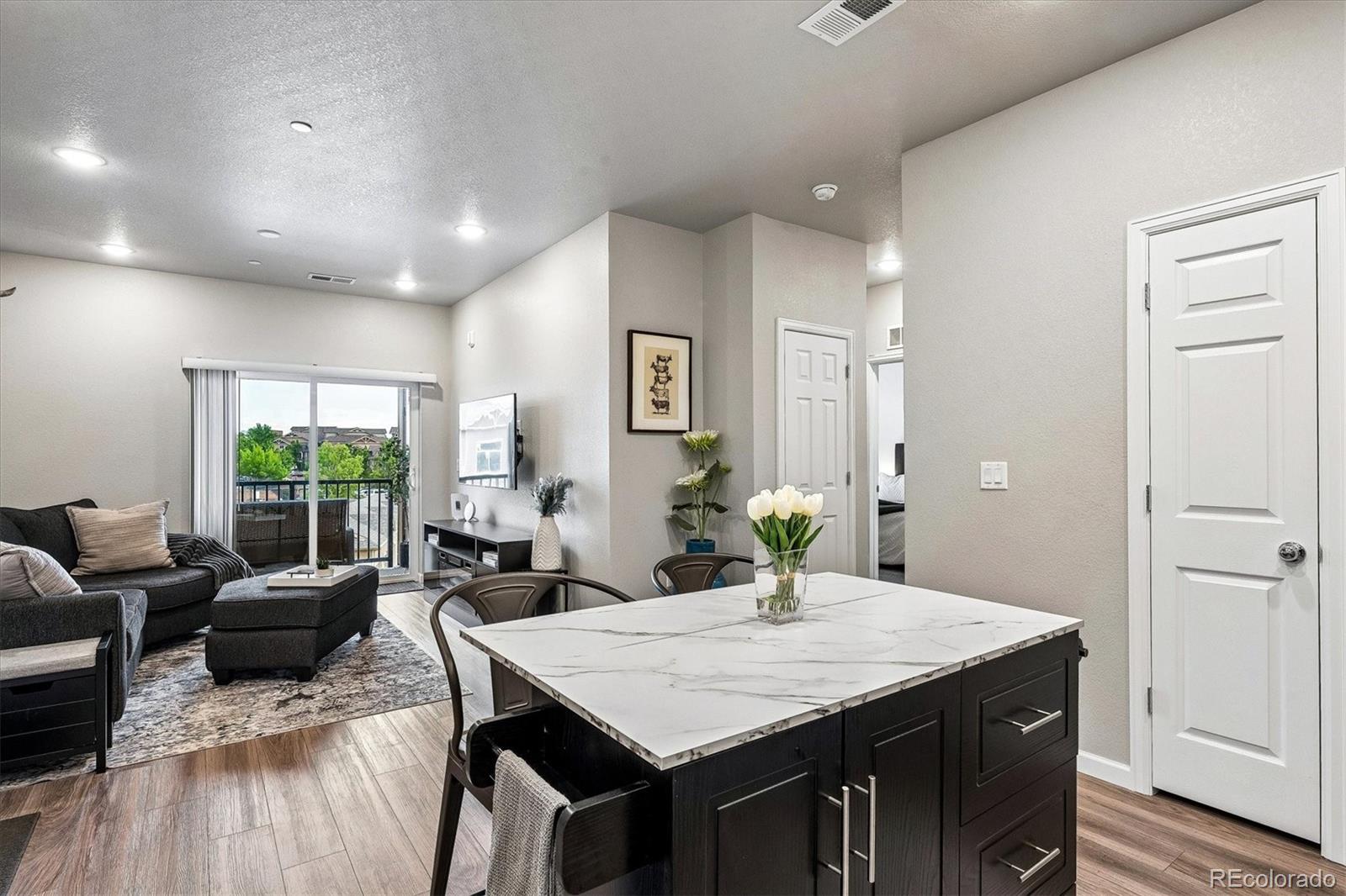 9962 W Victoria Place Littleton CO 80127