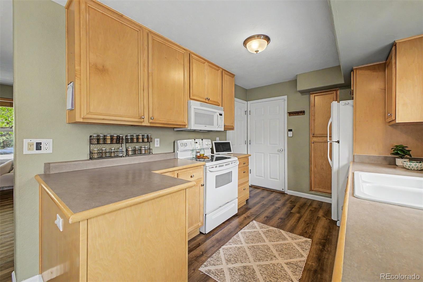 1645 S Chester Court Denver CO 80247