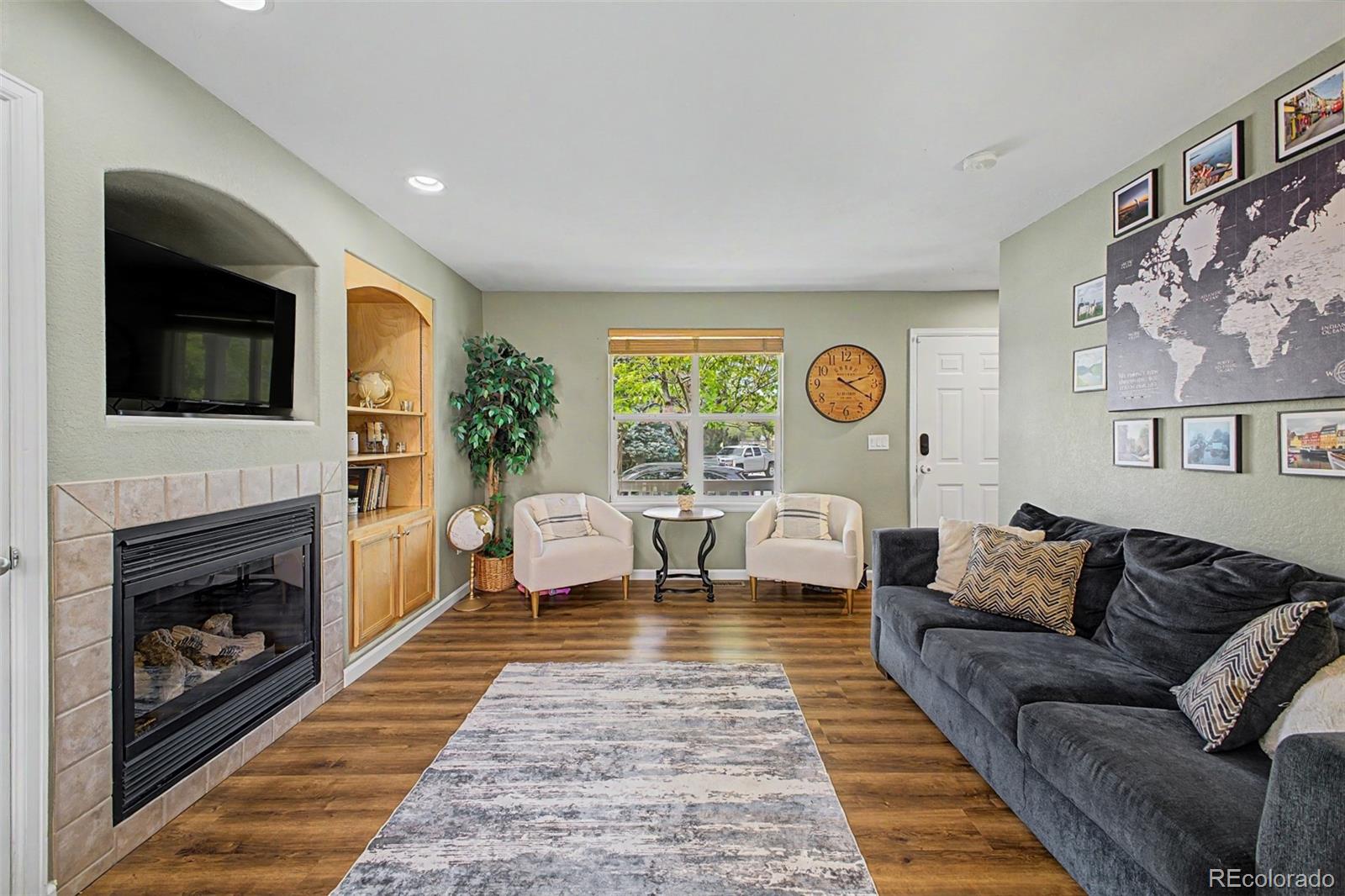 1645 S Chester Court Denver CO 80247