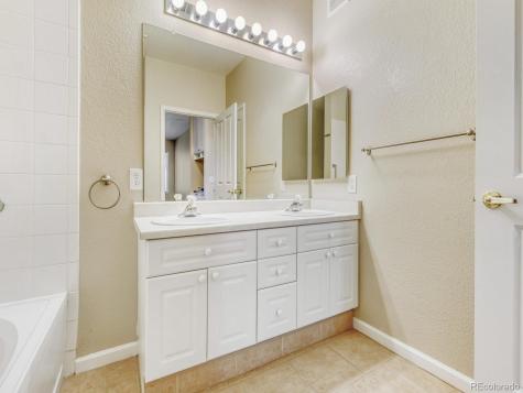 8369 S Independence Circle Littleton CO 80128