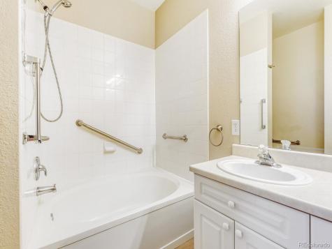 8369 S Independence Circle Littleton CO 80128