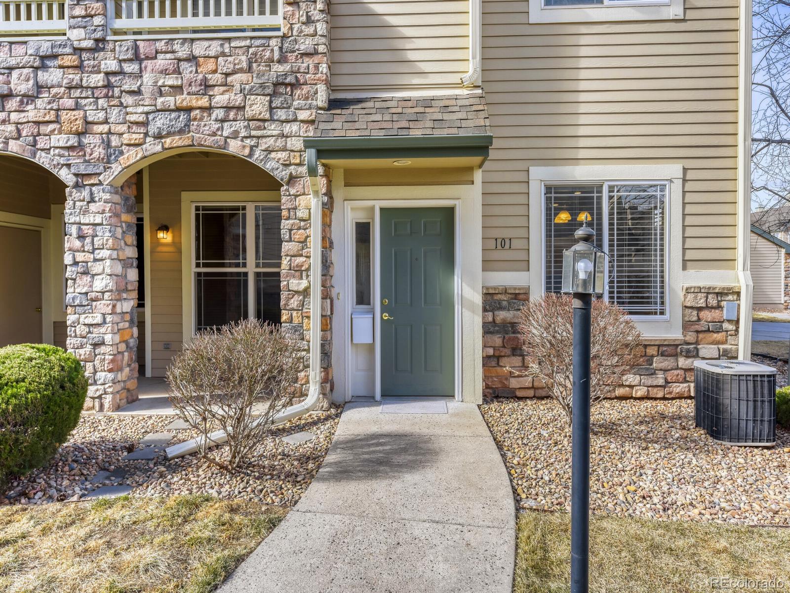 8369 S Independence Circle Littleton CO 80128
