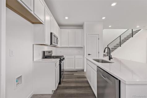 20520 E 58th Avenue Aurora CO 80019