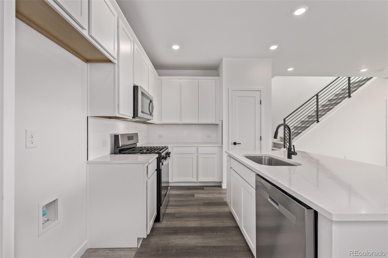 20520 E 58th Avenue Aurora CO 80019