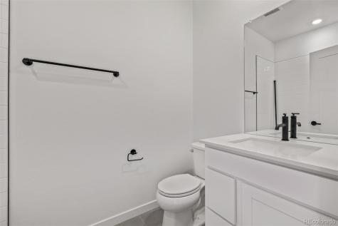 20520 E 58th Avenue Aurora CO 80019