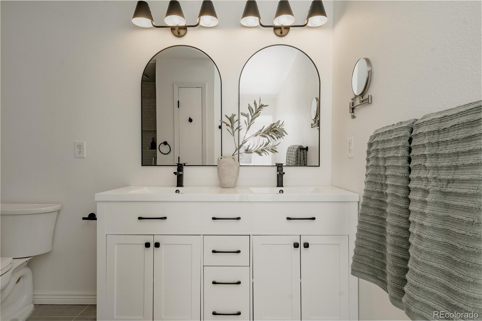 11820 W 66th Place Arvada CO 80004