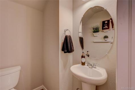 560 E Dry Creek Place Littleton CO 80122