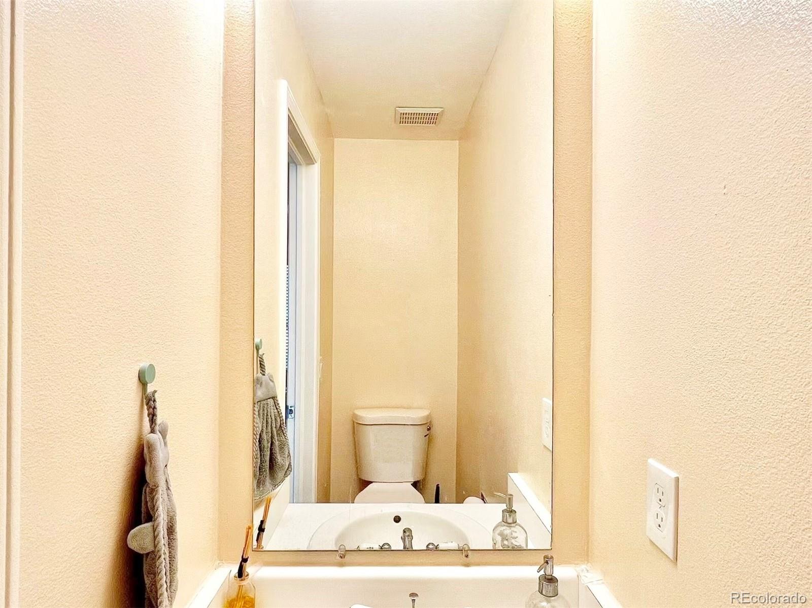 8855 W Floyd Avenue Lakewood CO 80227