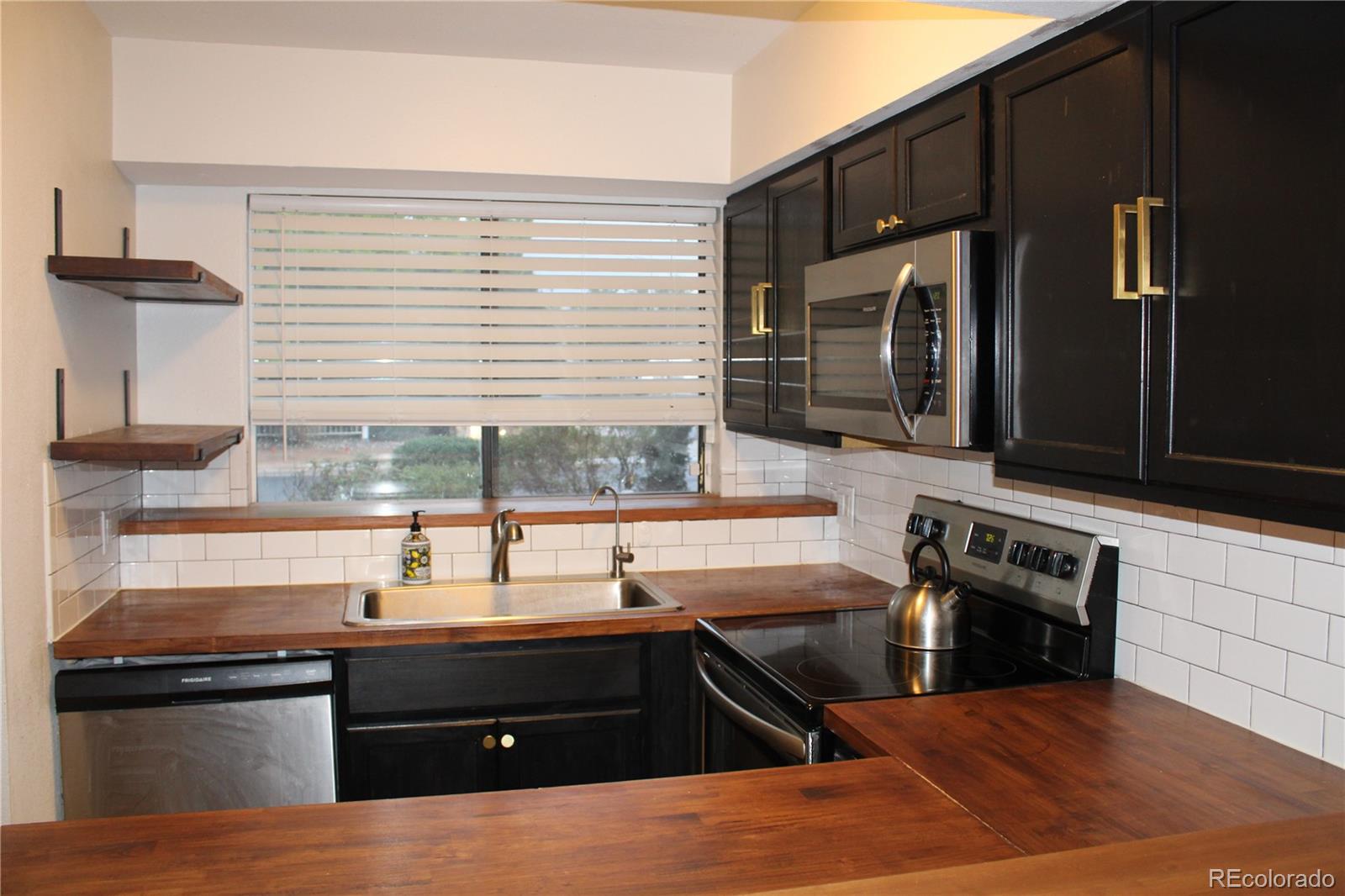 291 S Nome Street Aurora CO 80012