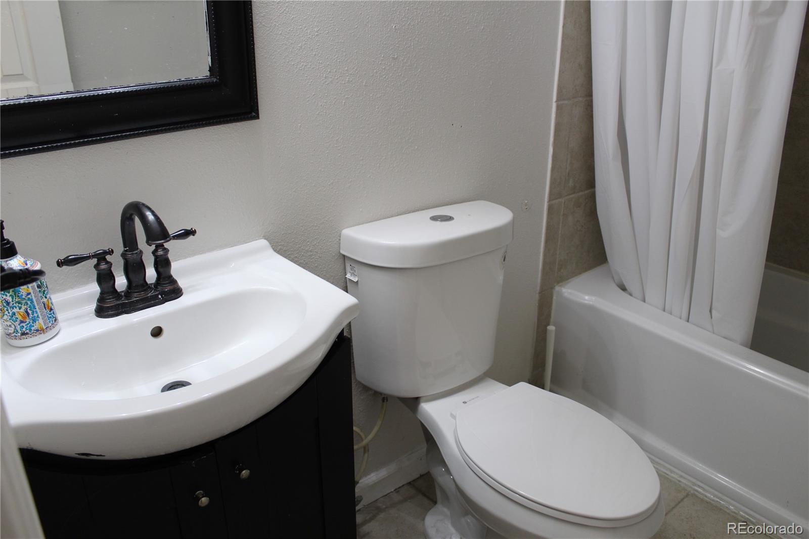 291 S Nome Street Aurora CO 80012