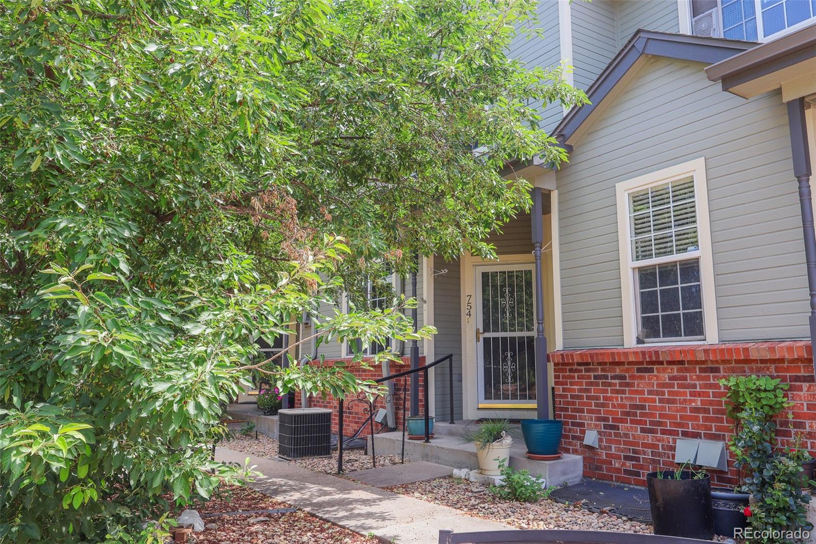 754 S Depew Street Lakewood CO 80226