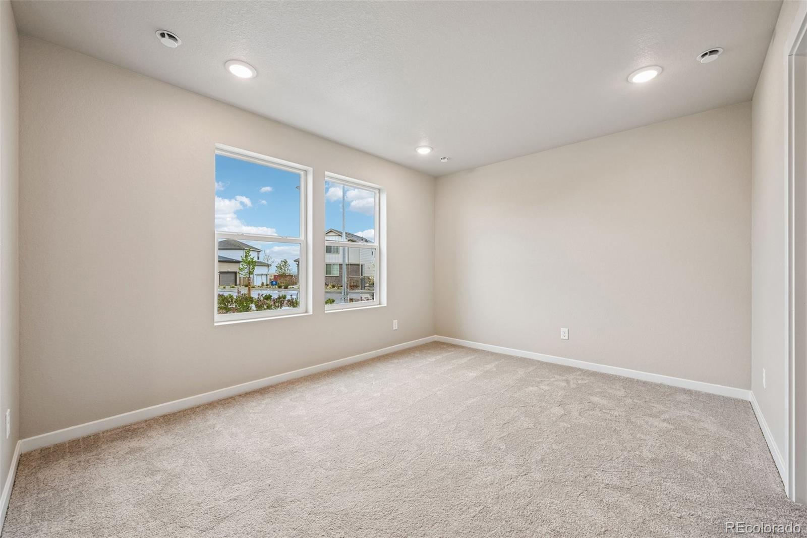 5421 N Eaton Park Way Aurora CO 80019