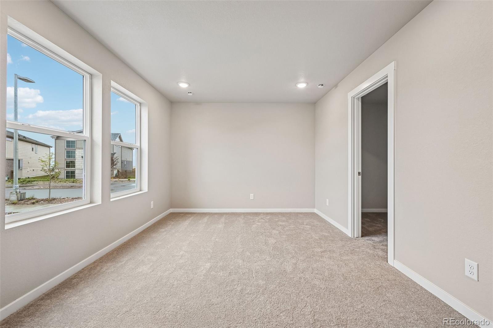 5421 N Eaton Park Way Aurora CO 80019
